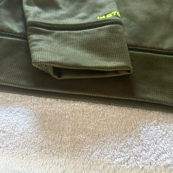 Under Armour Dark Green Hoodie with Neon Logo - Picture 14 of 14